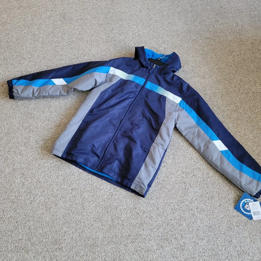 NWT Arctic Quest Boys Hooded Winter Jacket Size L (14/16)